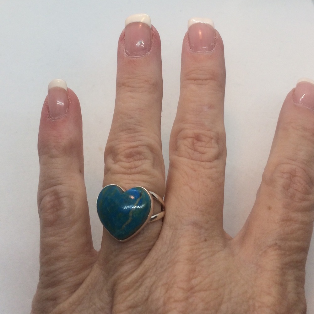 🌀PERUVIAN BLUE OPAL HEART SHAPED RING SIZE 6 - Picture 5 of 5